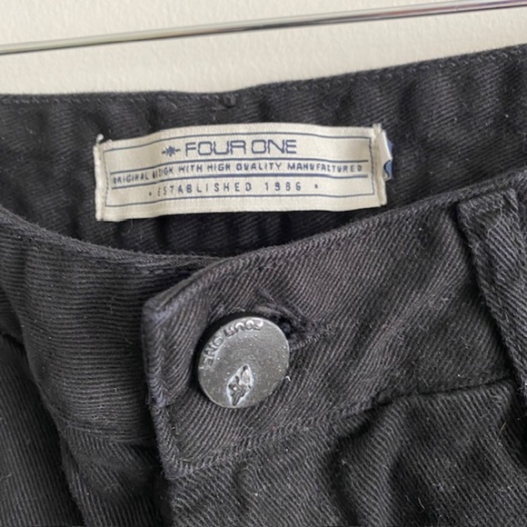 Women FOUR ONE Black Denim Shorts Button Fly Size 42 EU (Med) - Picture 2 of 10